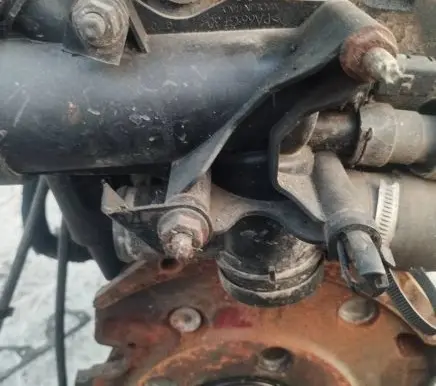 Volvo V50 Engine coolant pipe/hose