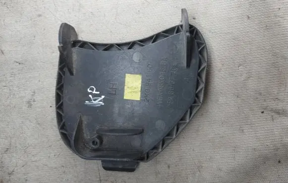 Volkswagen Touran I Headlight/headlamp dust cover 2K0941607 4VEX13K046BA PA66GF20