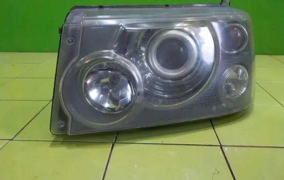 Land Rover Range Rover Sport L320 Headlight/headlamp PRZOD