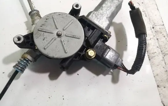 Honda Accord Front door window regulator motor 402040