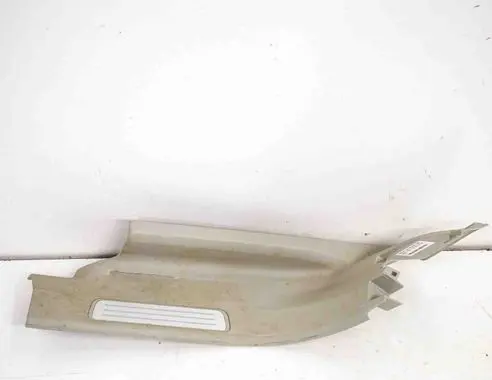Volvo XC90 Rear sill trim cover 31363747