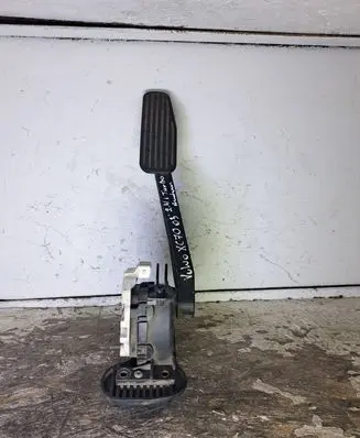 Volvo XC70 Accelerator throttle pedal 9496821 00776918 C191