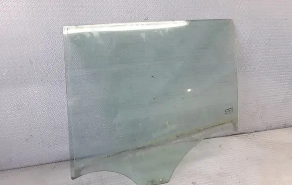 Renault Megane II Rear door window glass
