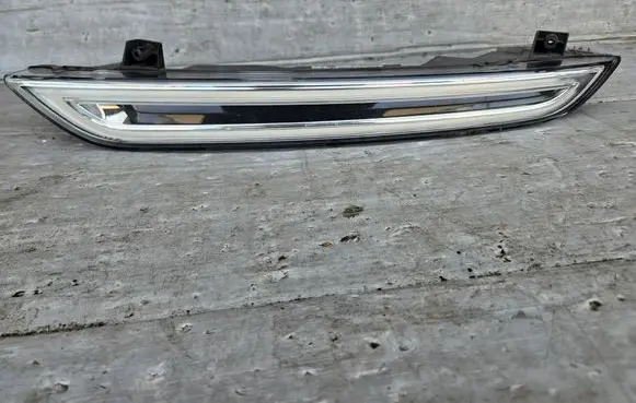 Porsche Cayenne (92A) Front indicator light 7P5941181H 2BE01176703 0117670300012500