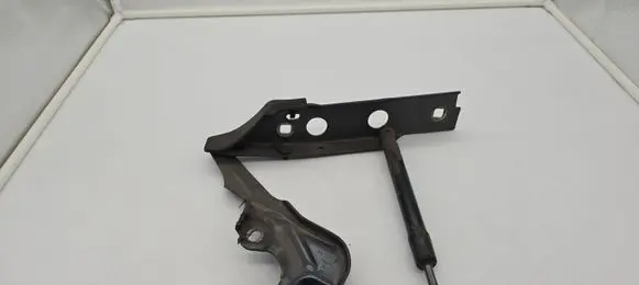 Audi A6 C7 Engine bonnet/hood hinges 4G8823301D