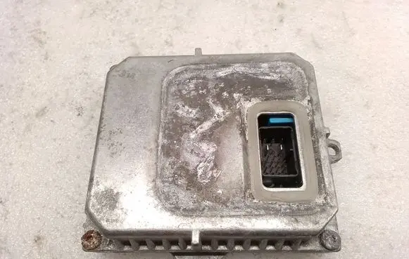 BMW 3 E46 Headlight ballast module Xenon 1307329074