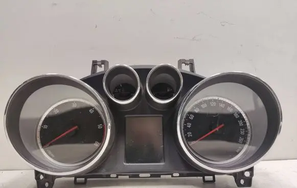 Opel Mokka Speedometer (instrument cluster) A2C90117600