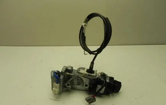Nissan X-Trail T31 Ignition lock 216697757 M1545
