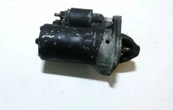 Toyota Avensis T220 Starter motor 1005831078