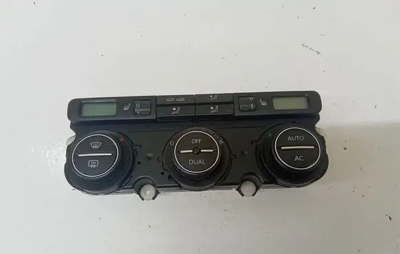 Volkswagen PASSAT B6 Air conditioner control unit module 