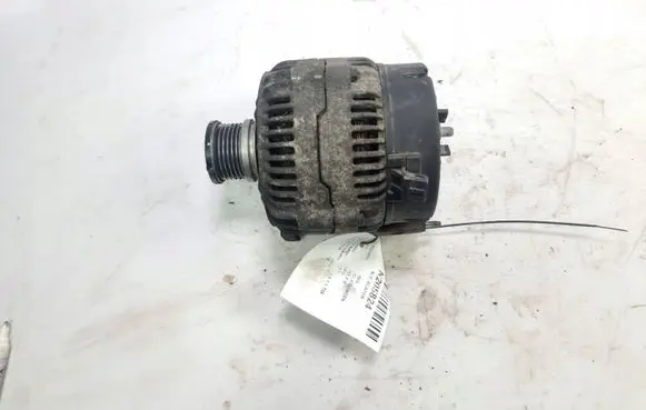 Renault Master II Generator/alternator 0123515020