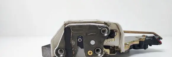 Opel Agila A Rear door lock