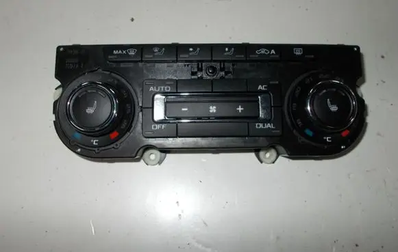 Skoda Superb B6 (3T) Climate control unit 3T0907044AG