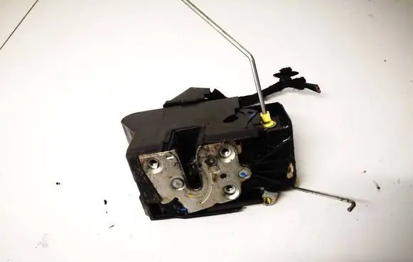 Dacia Logan II Front door lock 