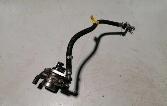 Buick Encore GX I Fuel injection high pressure pump 55510178