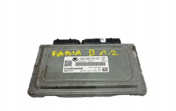 Skoda Fabia Mk2 (5J) Engine control unit/module 03E906019AD