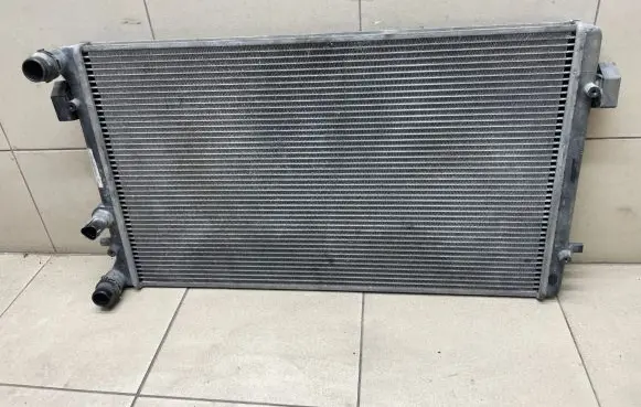 Seat Toledo II (1M) Coolant radiator 1J0121253P