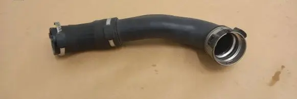 Porsche 911 991 Intercooler hose/pipe 99111062571 99111064672