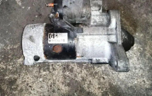 Mazda 5 Starter motor M002T88671