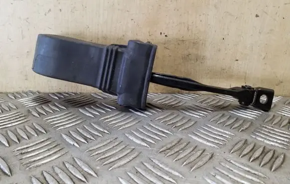 Audi A6 C7 Front door check strap stopper 4G0837267 4G0837249A