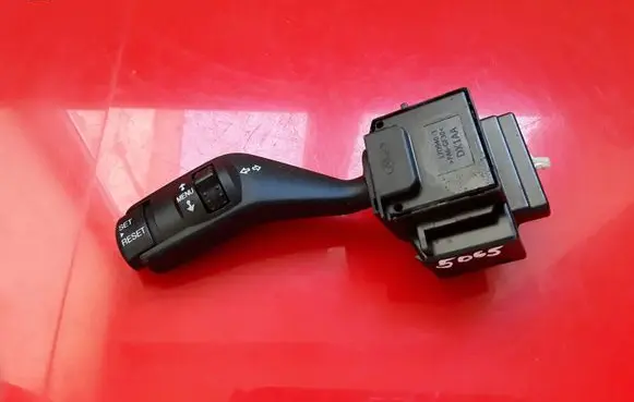 Ford Focus Indicator stalk 17D940 DX1AA