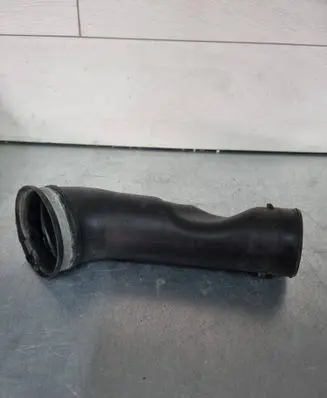 Opel Astra J Air intake hose/pipe 13254592
