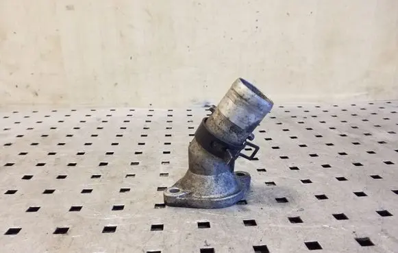 KIA Sorento Engine coolant pipe/hose
