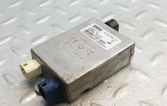 BMW 1 E81 E87 Antenna control unit 9123739