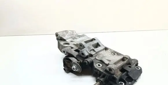 BMW 3 F30 F35 F31 Generator/alternator bracket 8506863 11168506863