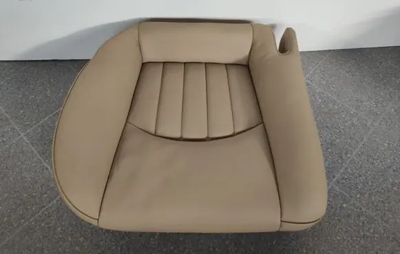 Mercedes-Benz CLS C219 Rear seat A2199200050