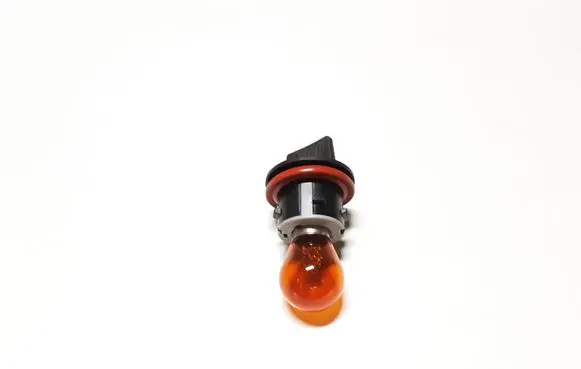 SsangYong Tivoli Headlight/headlamp bulb KUM5 KUM6