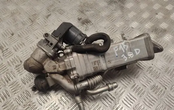 BMW X5 F15 EGR valve cooler 11717822346 11718517724