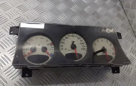 Chrysler PT Cruiser Speedometer (instrument cluster) 04671535AI