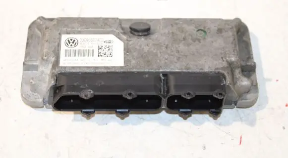 Seat Ibiza IV (6J,6P) Engine control unit/module 03C906024CD
