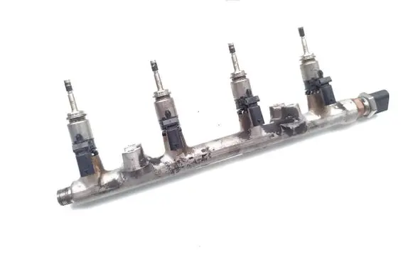 Seat Leon (5F) Fuel injectors set 05E906036C 05E133320