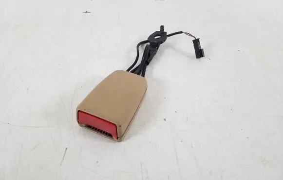 Mercedes-Benz CL C216 Rear seatbelt buckle A2168600969
