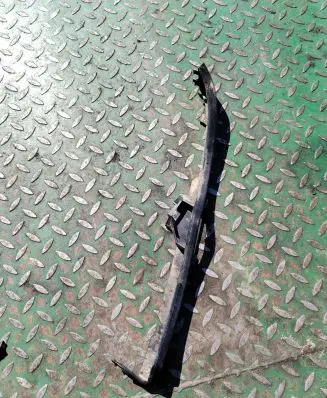 BMW 3 E46 Under headlight/headlamp trim 7030551