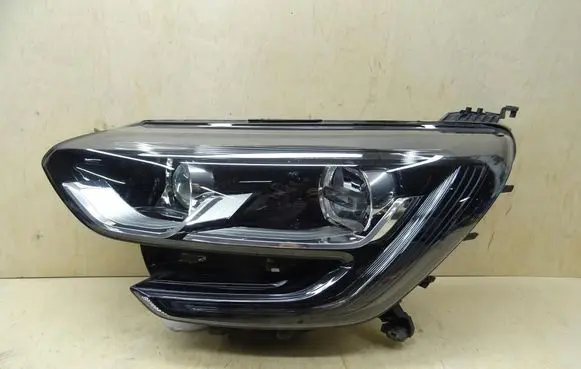 Renault Megane IV Headlight/headlamp