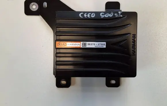 KIA Pro Cee'd III Sound amplifier 96370J7500