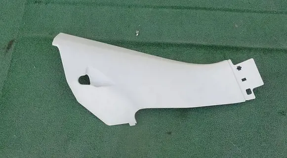 Volkswagen Touareg II (C) pillar trim 7P0867766D