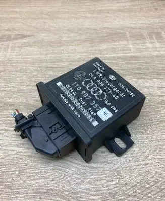 Skoda Octavia Mk2 (1Z) Light module LCM 1T0907357 5LA008379Used WithPlug