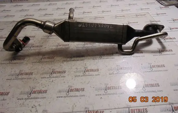 Mercedes-Benz R W251 EGR valve cooler A16421400775