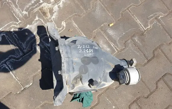 Mercedes-Benz E W212 Rear differential A2093510205IAUTOPI A2093510205