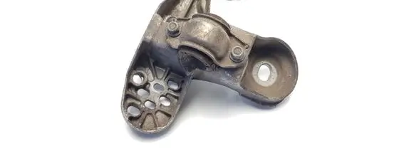 Audi A6 S6 C5 4B Engine mounting bracket 4B0199351B