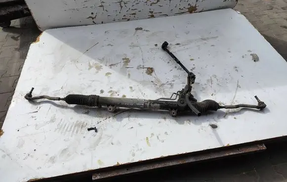 Mercedes-Benz ML W164 Steering rack A2511101100
