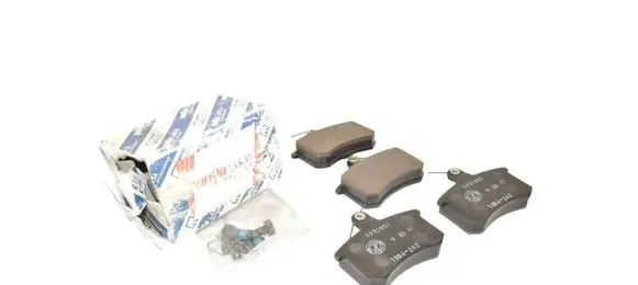 Fiat Croma Brake pads (rear) 5892650 9945629 9939503