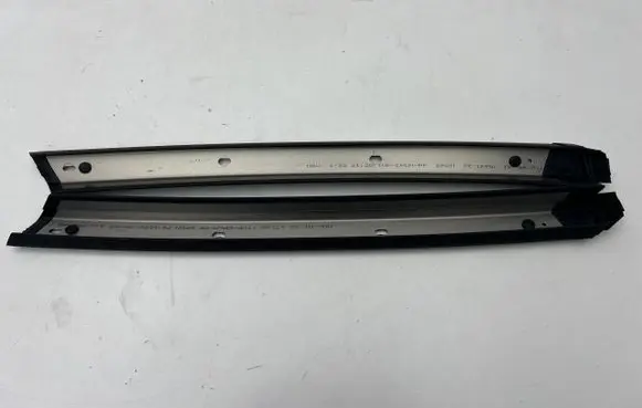 Door (2 Door Coupe)