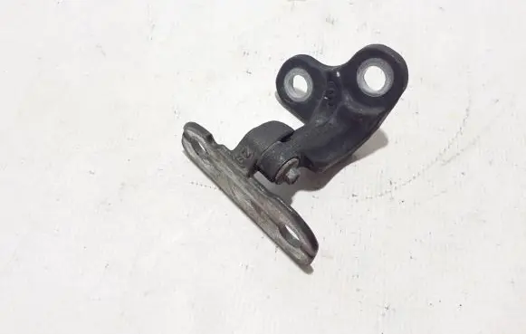 Land Rover Range Rover L405 Front door upper hinge LR073599