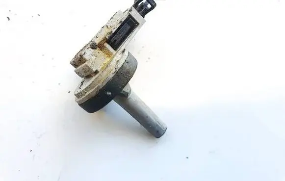 Volkswagen PASSAT B5 Interior temperature sensor 1J0907543A