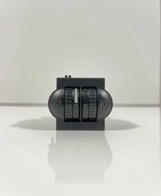 Volkswagen PASSAT B5 Headlight level height control switch 3B0941333A